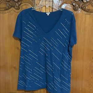 Reba V-neck Blue Embellished Short Sleeve Tee. XL
